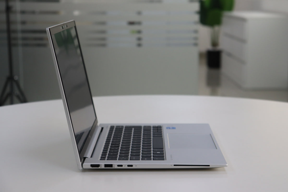 HP EliteBook 840 G10 - keyboard view