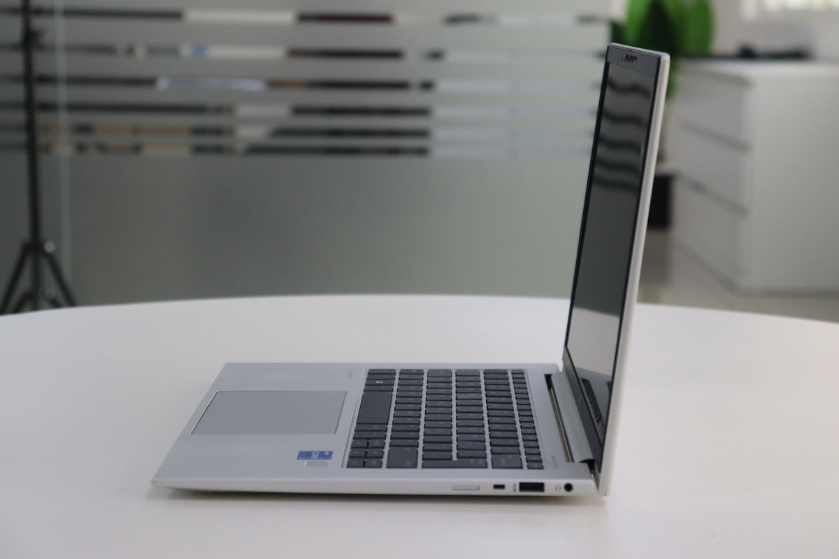 ELITEBOOK 840 G10 219879000433 image_3