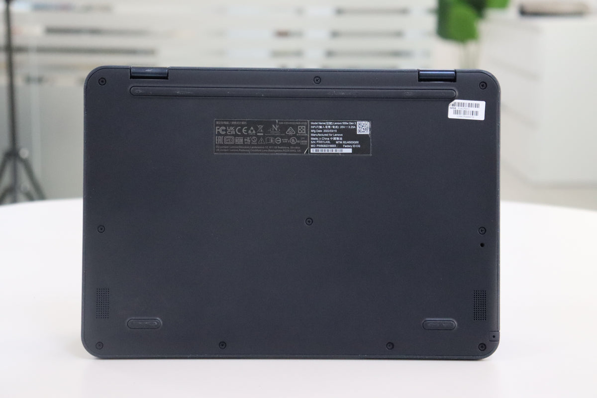 Lenovo 500W Gen 3 bottom view