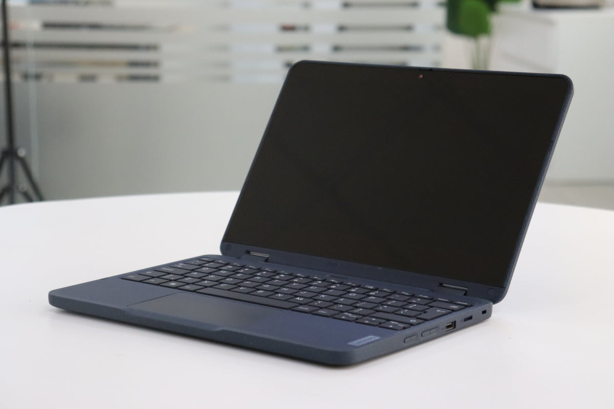 Lenovo 500W Gen 3 front angle view
