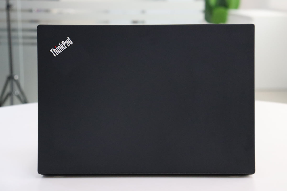 Lenovo ThinkPad T495 SN:00862 product photo 5