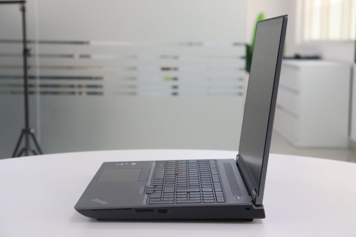 THINKPAD P16 GEN 1 220371001380 image_3