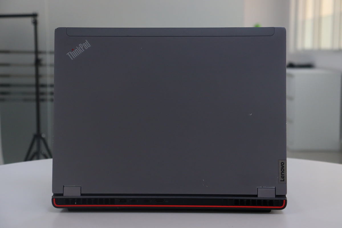 THINKPAD P16 GEN 1 220371001382 image_5