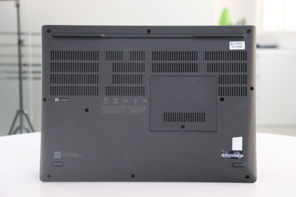 THINKPAD P16 GEN 1 220371001382 image_7