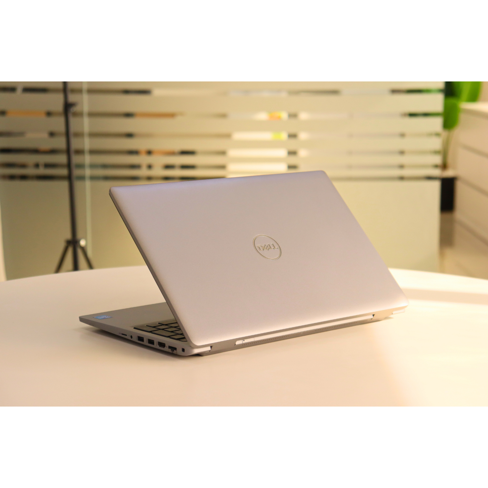 Dell LATITUDE 5520: 11th Gen i5, 16GB RAM, 256GB SSD, SN:95546