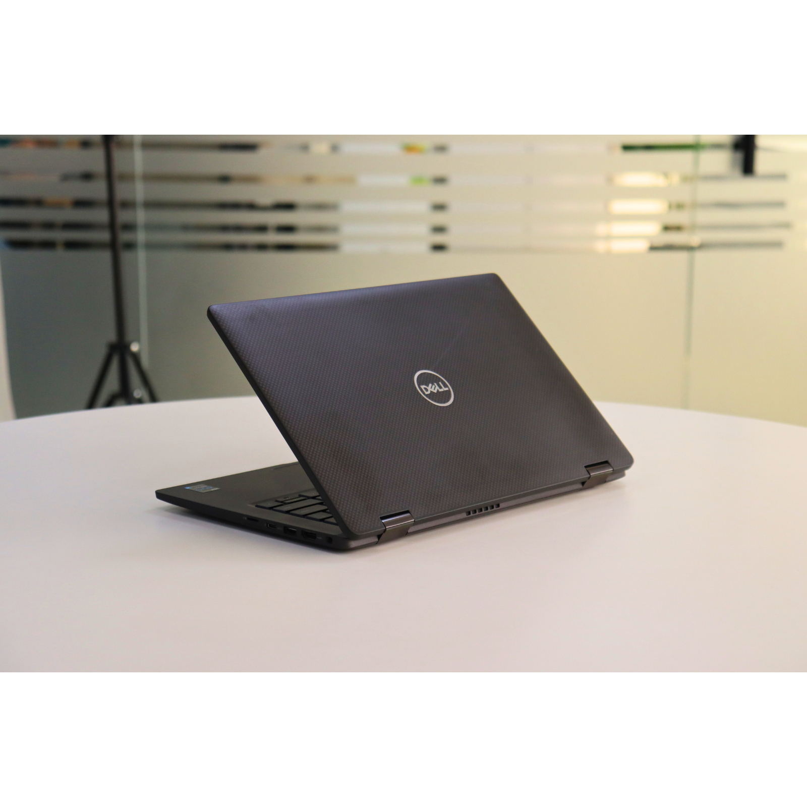 Dell LATITUDE 7420: 11th Gen i5, 16GB RAM, 256GB SSD, SN:95615