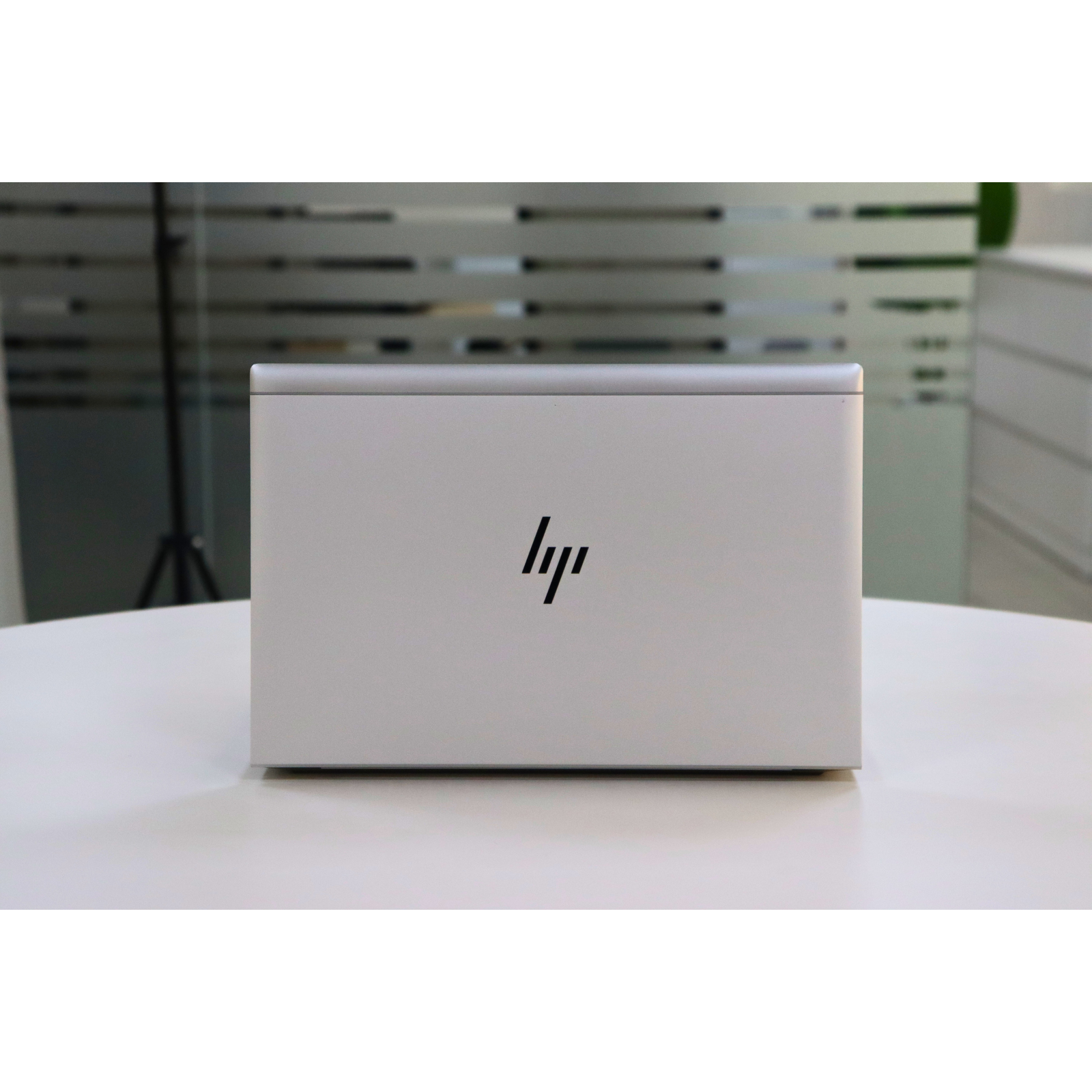 HP ELITEBOOK 830 G8: 11th Gen i5, 8GB RAM, 256GB SSD, SN:00275