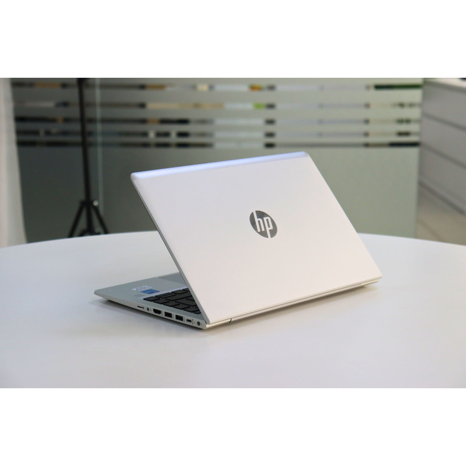 HP PROBOOK 640 G8: 11th Gen i5, 16GB RAM, 256GB SSD, SN:00908