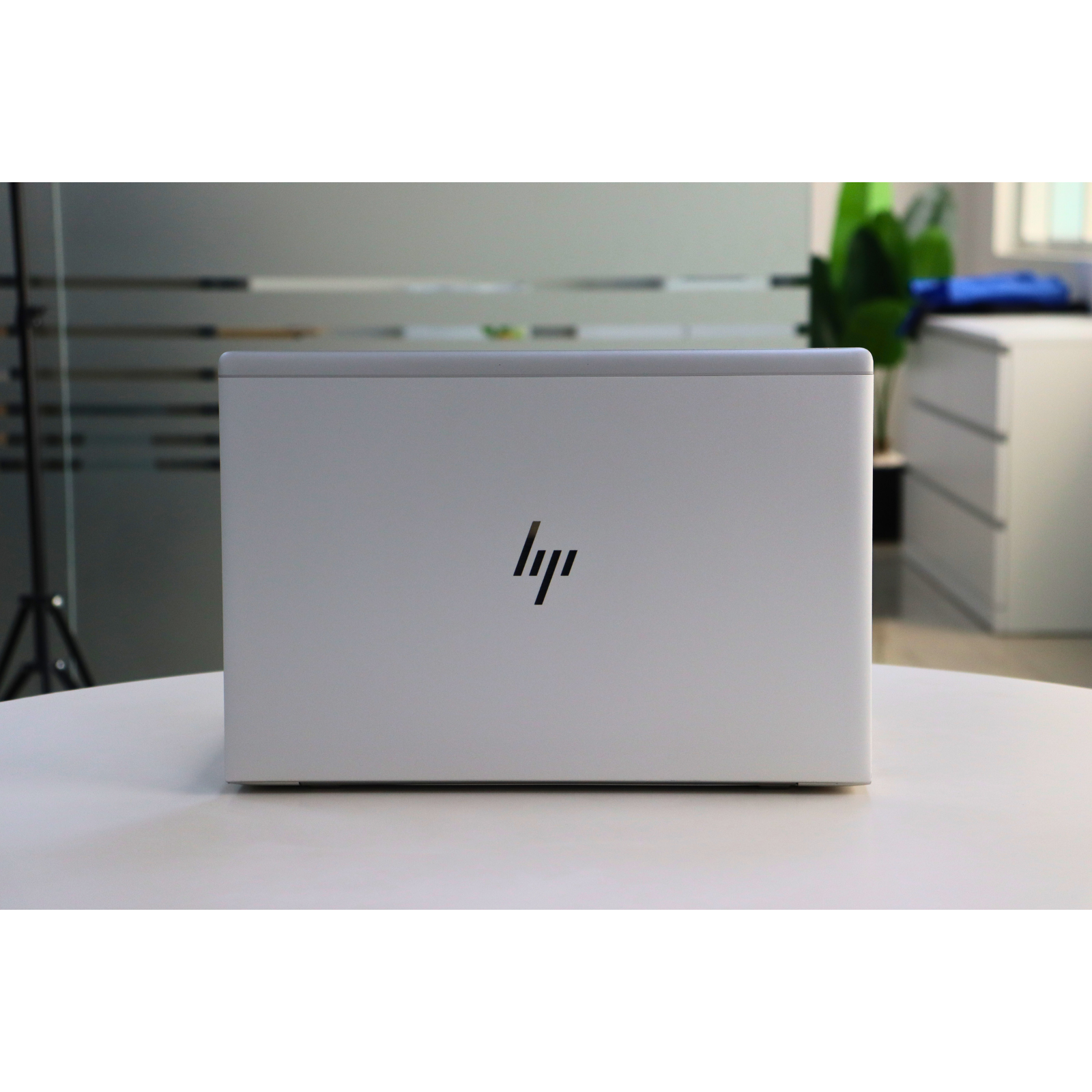 HP ELITEBOOK 850 G6: 8th Gen i5, 8GB RAM, 256GB SSD, SN:01380