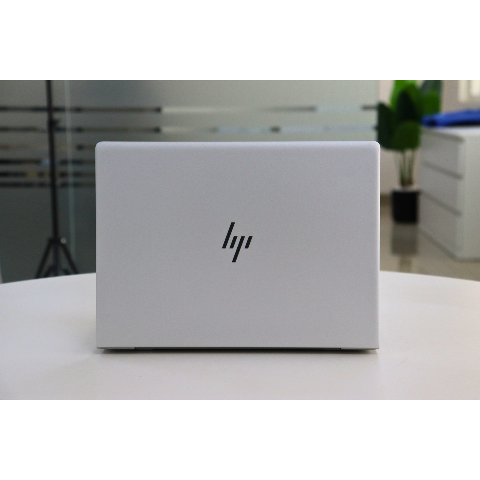 HP ELITEBOOK 830 G5: 8th Gen i7, 16GB RAM, 512GB SSD, SN:918464