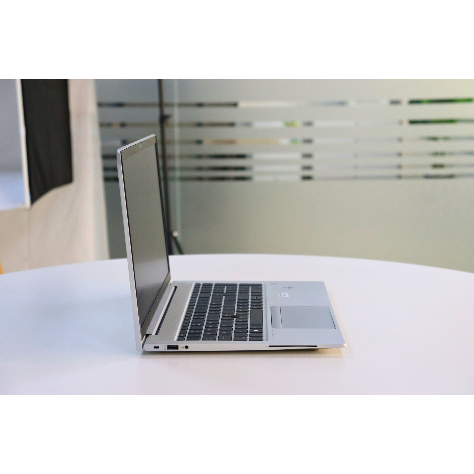 HP EliteBook 850 G7: Intel Core i5, 10th Gen, 8GB RAM, 256GB SSD SN:01083