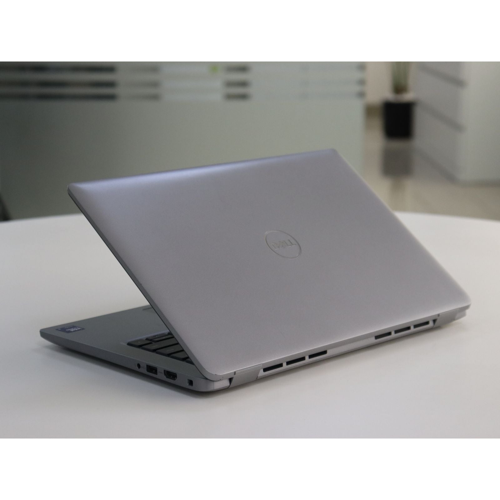 Dell LATITUDE 5450: Ultra 5, 16GB RAM, 256GB SSD, SN:97843