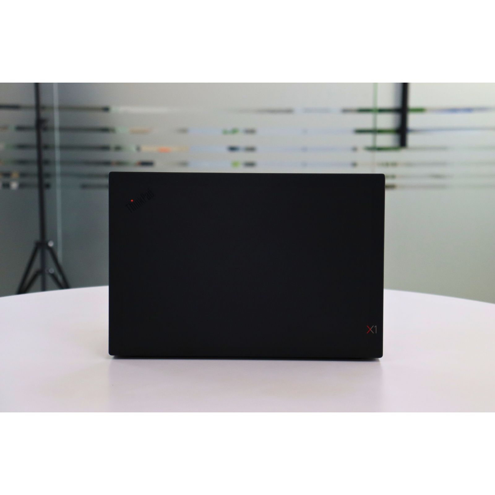Lenovo ThinkPad X1 Carbon 6th: Intel Core i5, 8th Gen, 8GB RAM, 256GB SSD SN:01480