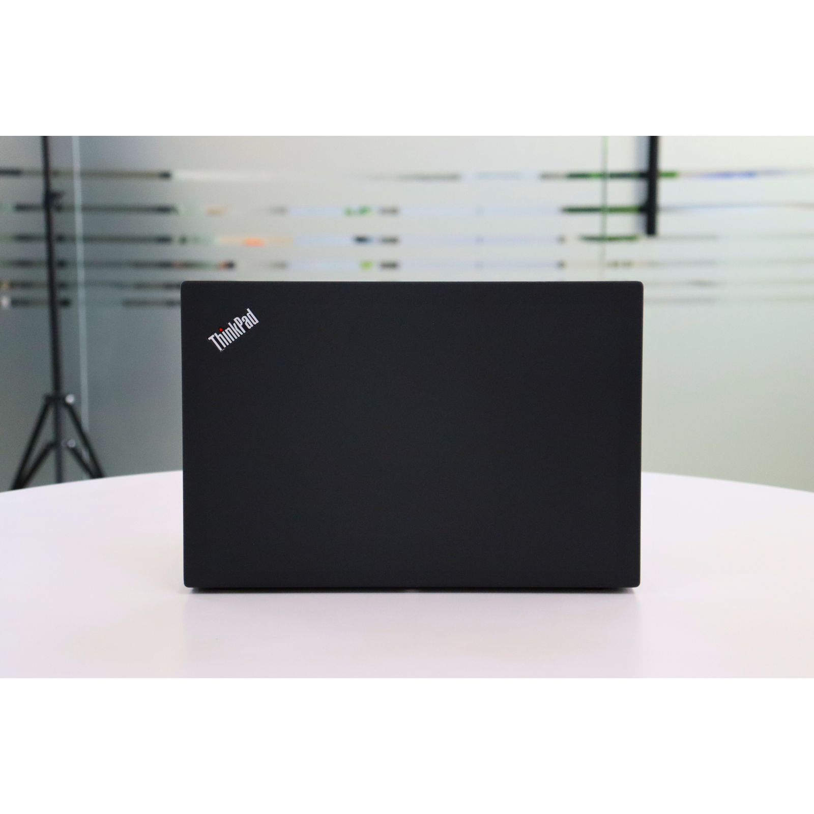 Lenovo THINKPAD X1 Carbon Gen 5: Intel Core i5, 6th Gen, 8GB RAM, 256GB SSD SN:00530