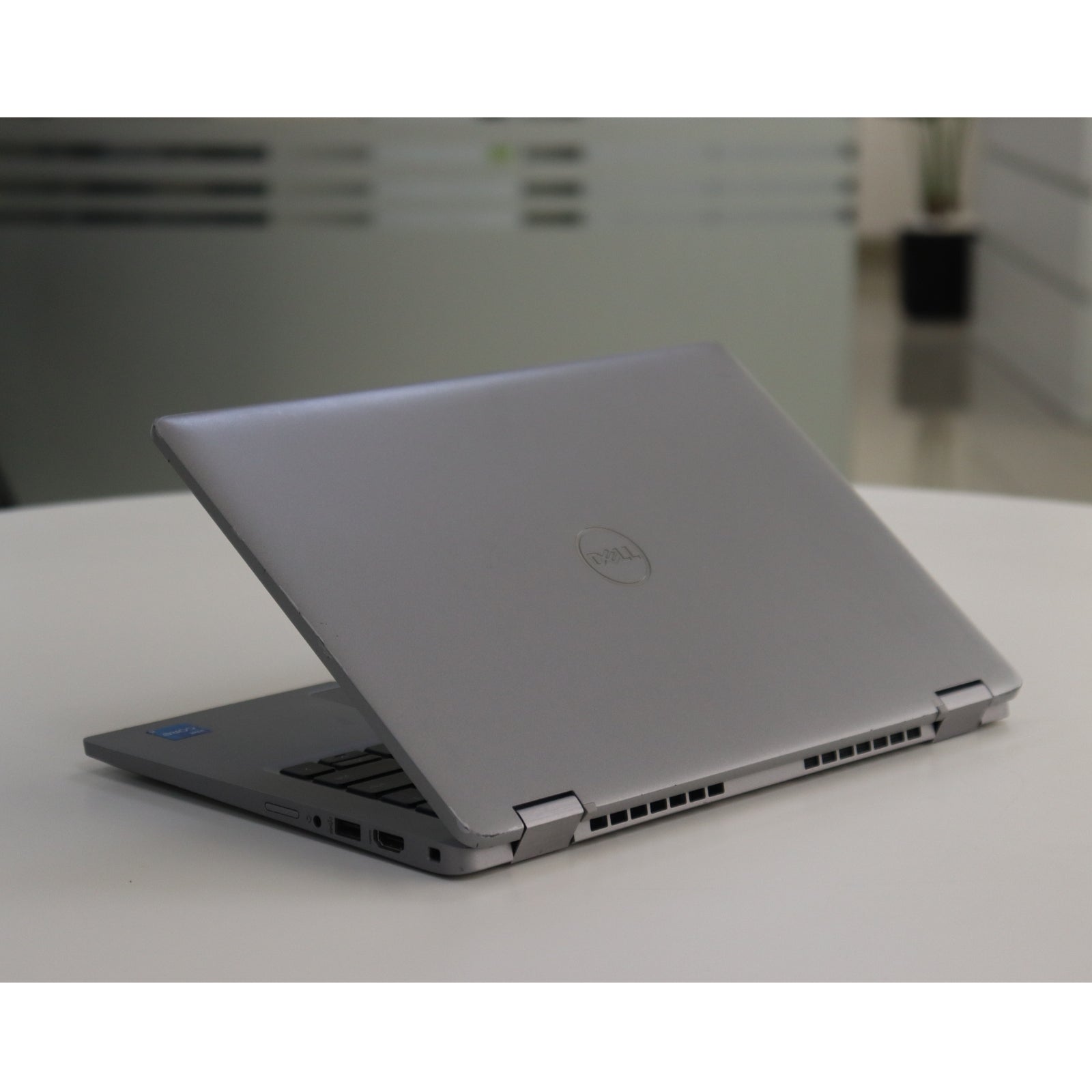 Dell LATITUDE 5330: 12th Gen i5, 16GB RAM, 256GB SSD, SN:19344