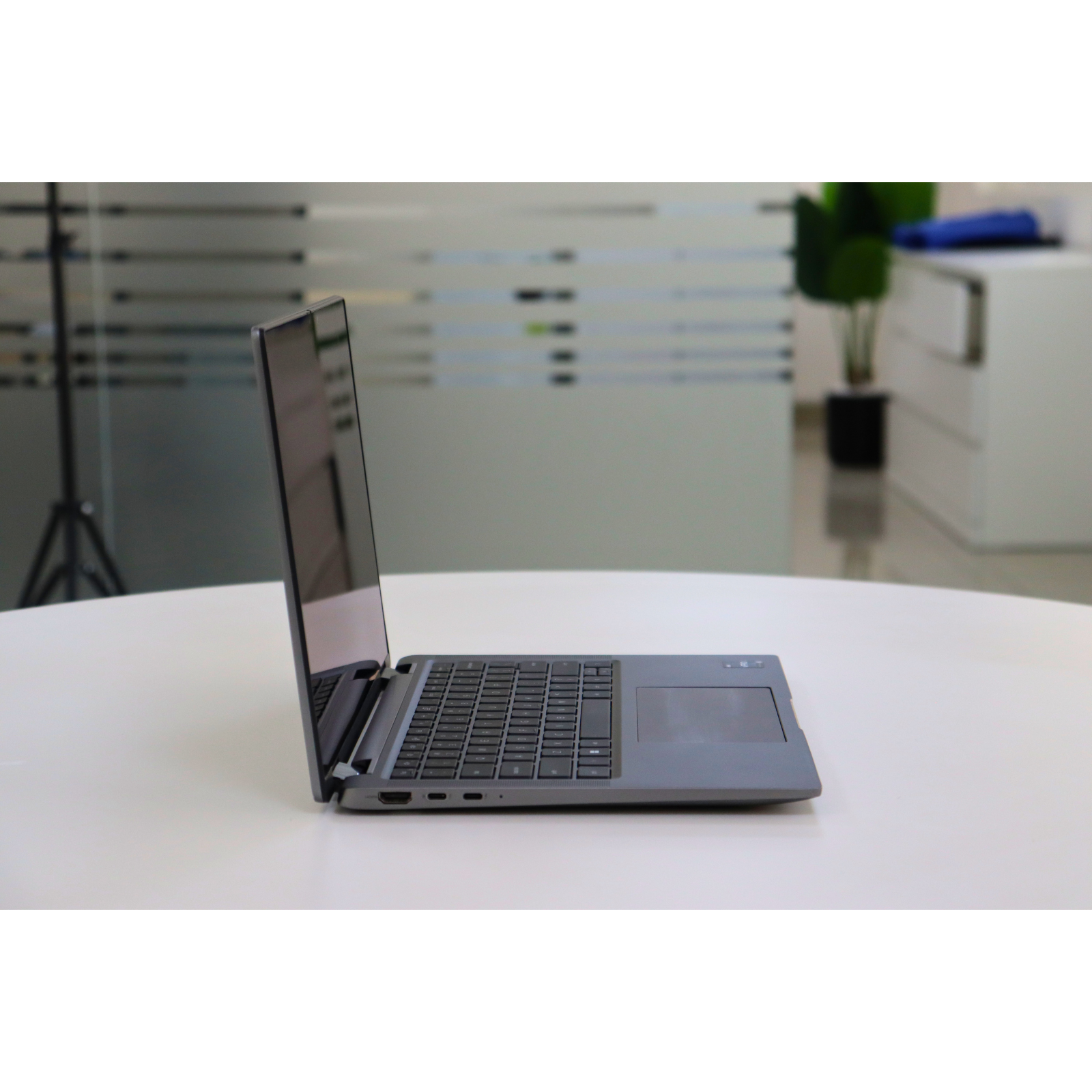 Dell Latitude 7440: Intel Core i5, 13th Gen, 16GB RAM, 256GB SSD SN:19478