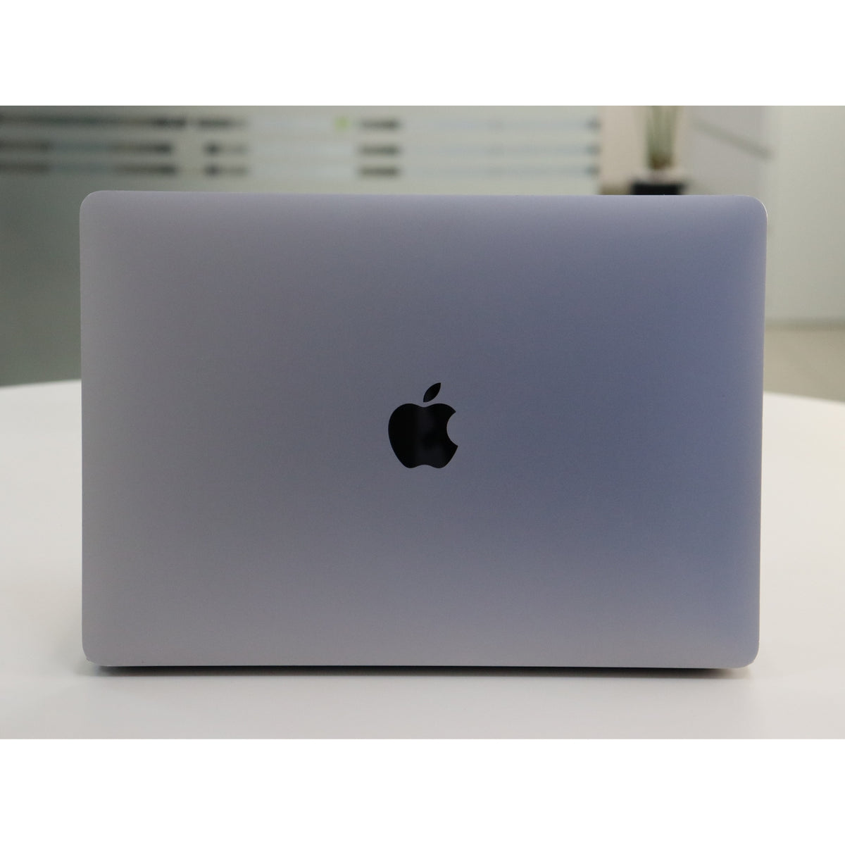 Apple MacBook Air A2337(2020): M1, 8GB RAM, 256GB SSD, SN:60644
