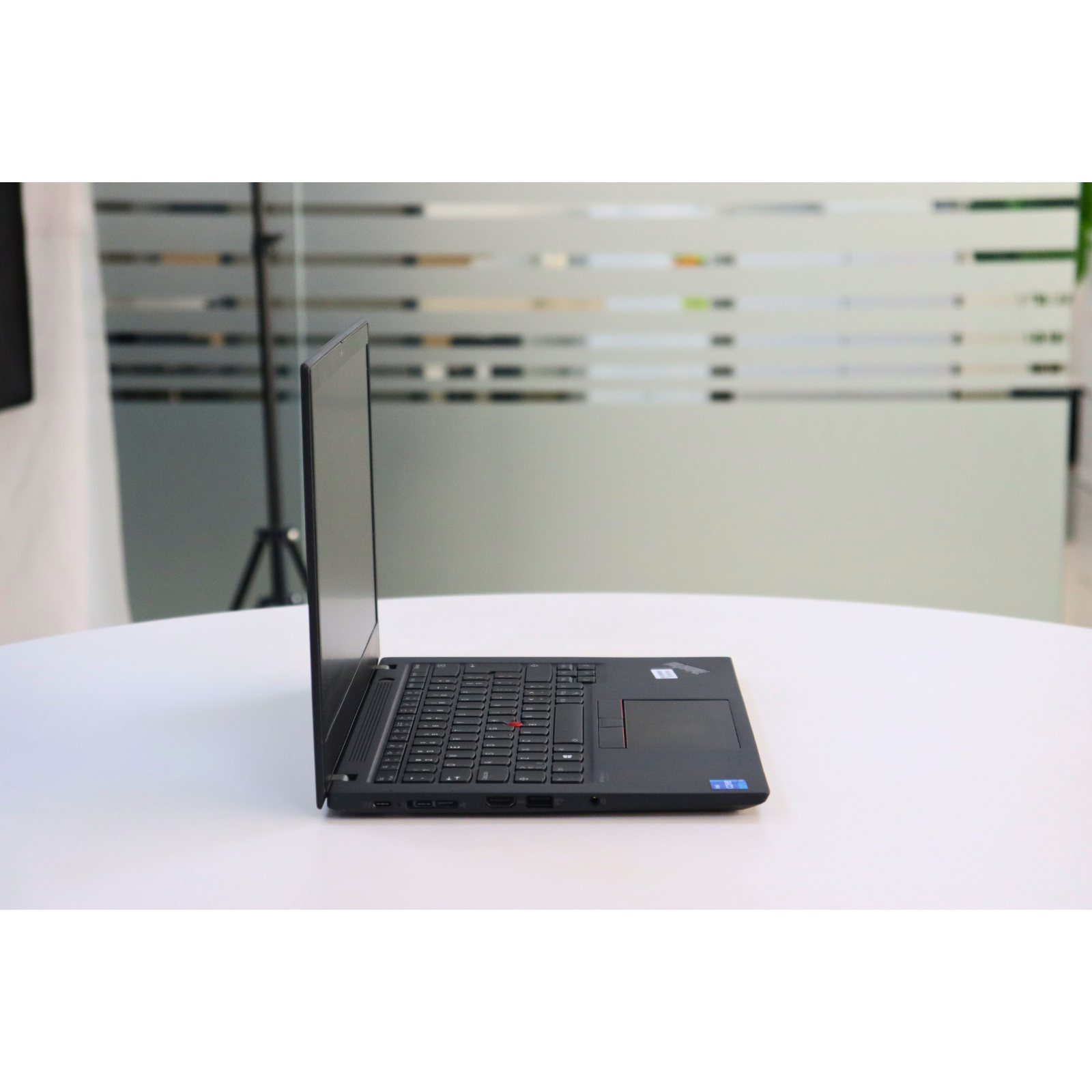 LENOVO THINKPAD T14S GEN 2: 11th Gen i5, 16GB RAM, 256GB SSD, SN:00749