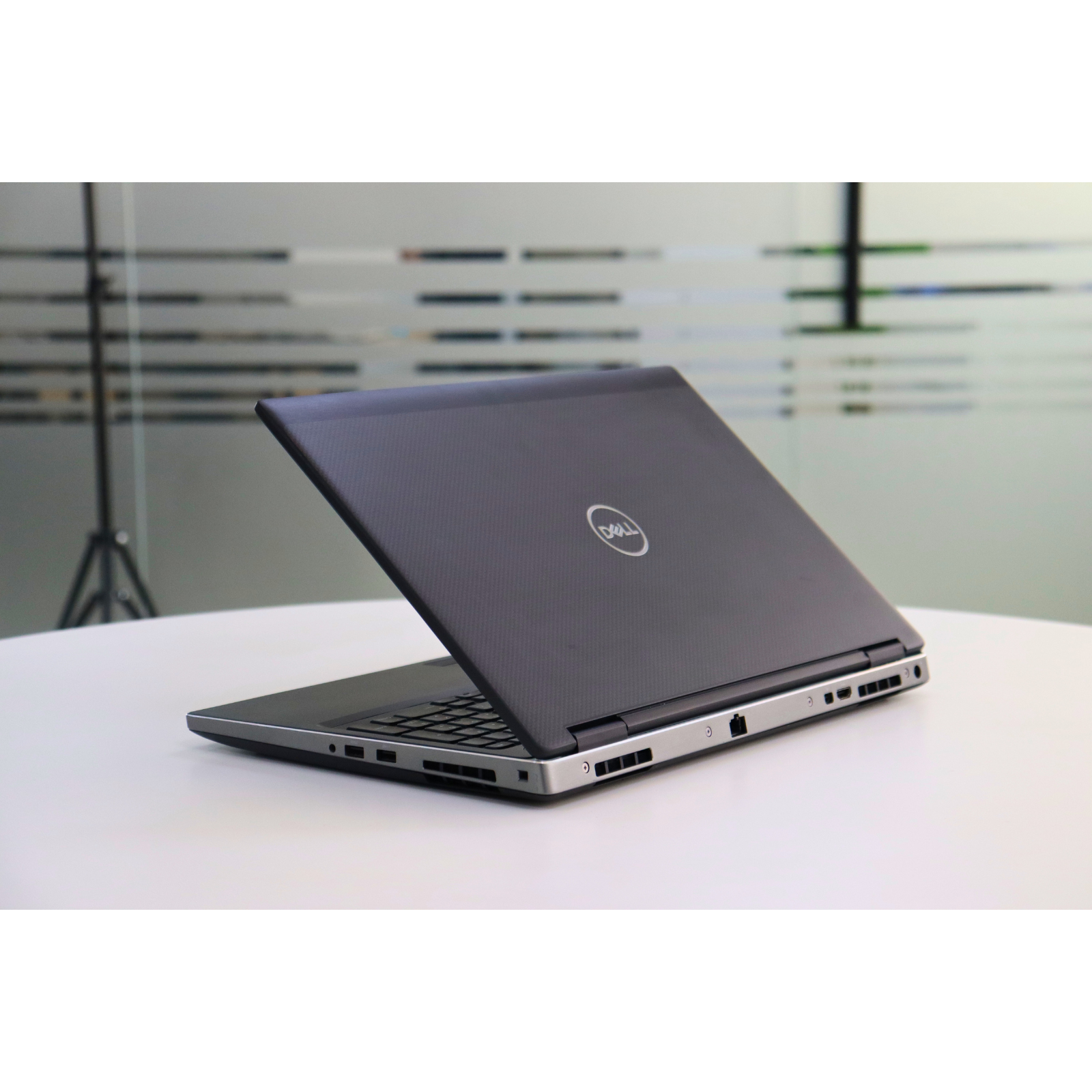 Dell PRECISION 7530: 8th Gen i7, 32GB RAM, 256GB SSD, SN:15259