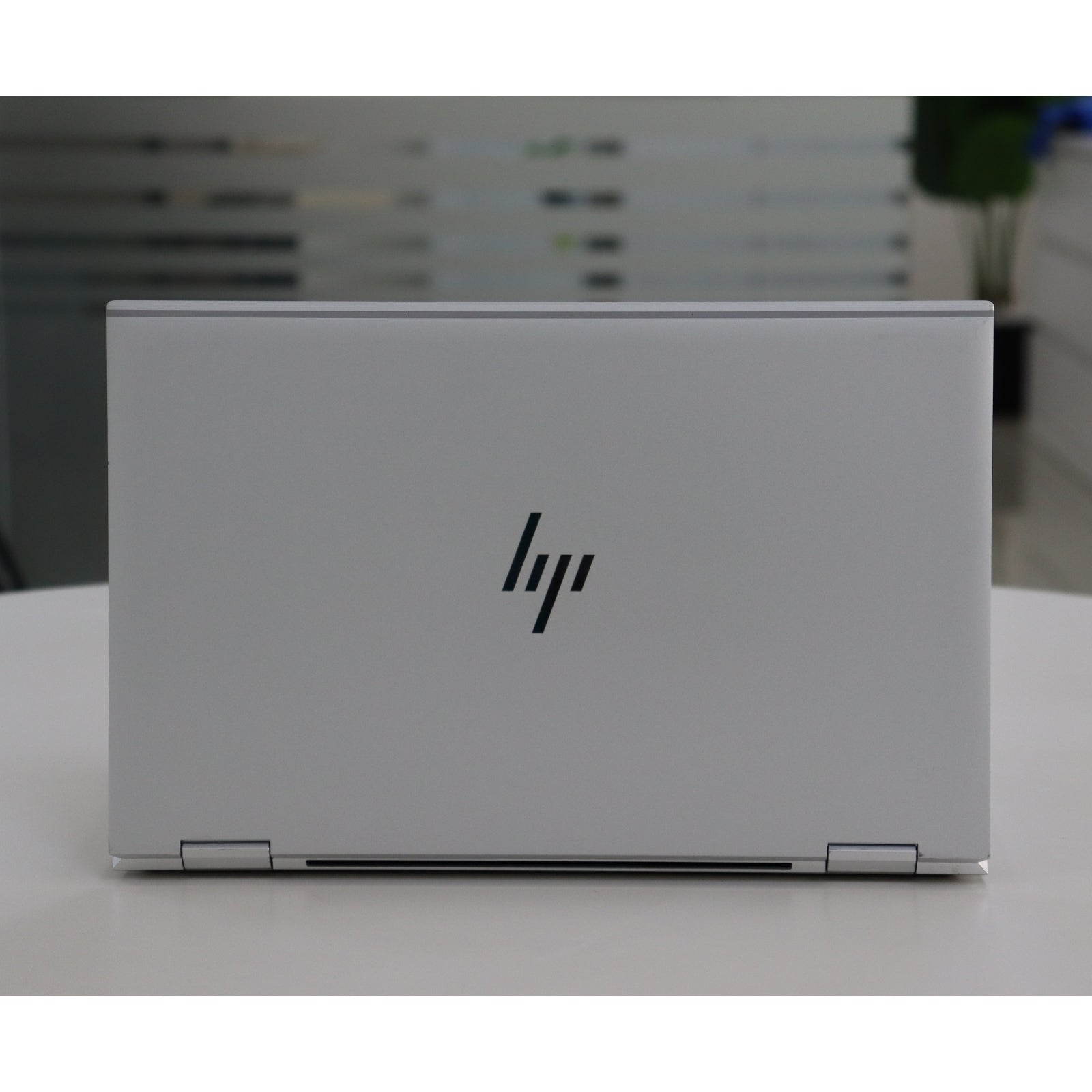 HP ELITEBOOK X360 1040 G8: Intel Core i7, 11th Gen, 16GB RAM, 512GB SSD SN:21445