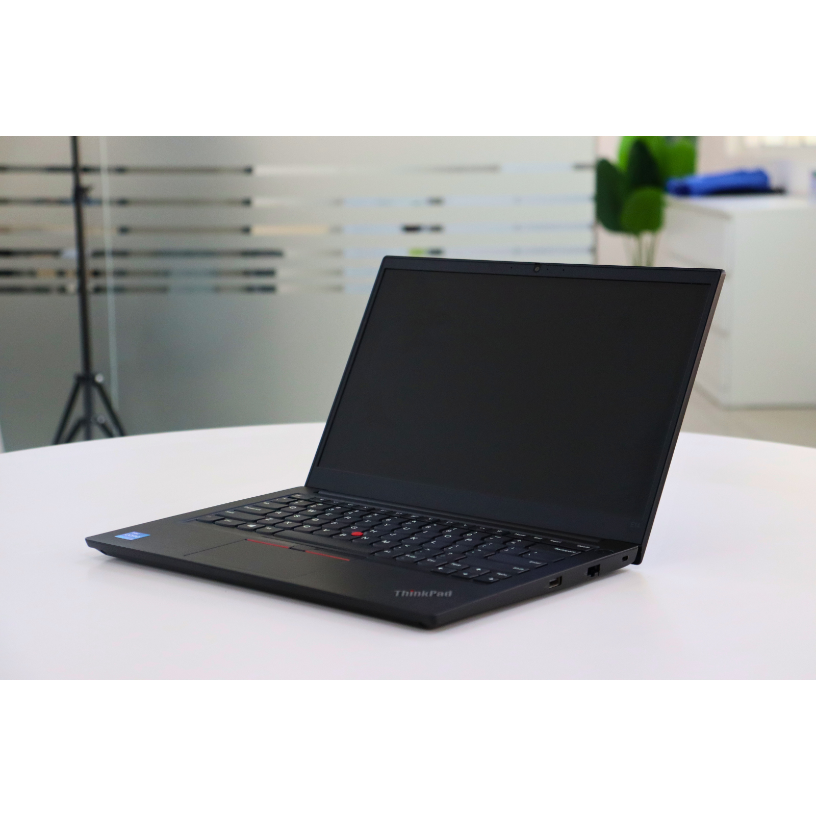 LENOVO THINKPAD E14 GEN 2: 11th Gen i5, 8GB RAM, 256GB SSD, SN:16611