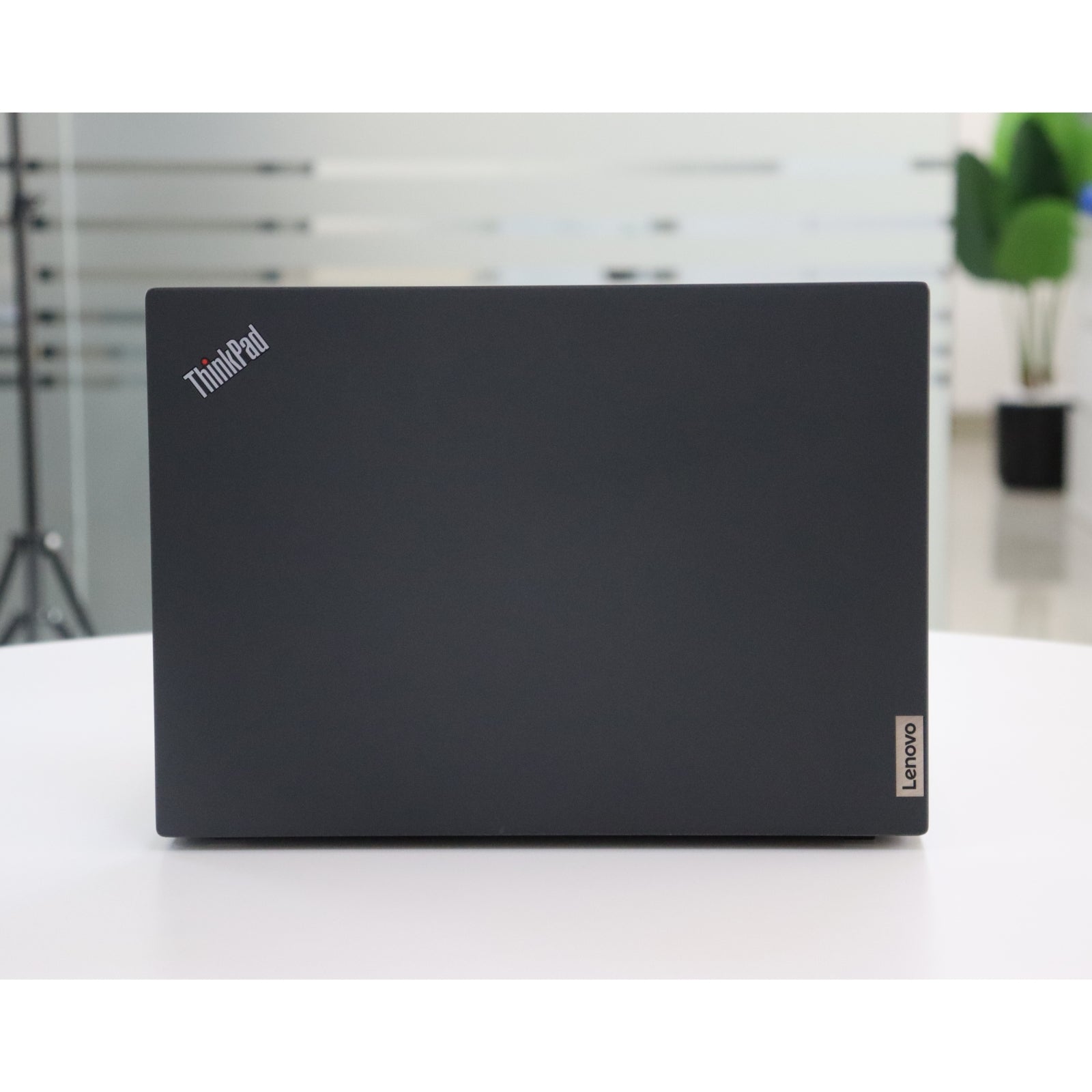 LENOVO THINKPAD X13 GEN 2: AMD RYZEN 5, 16GB RAM, 256GB SSD, SN:00660