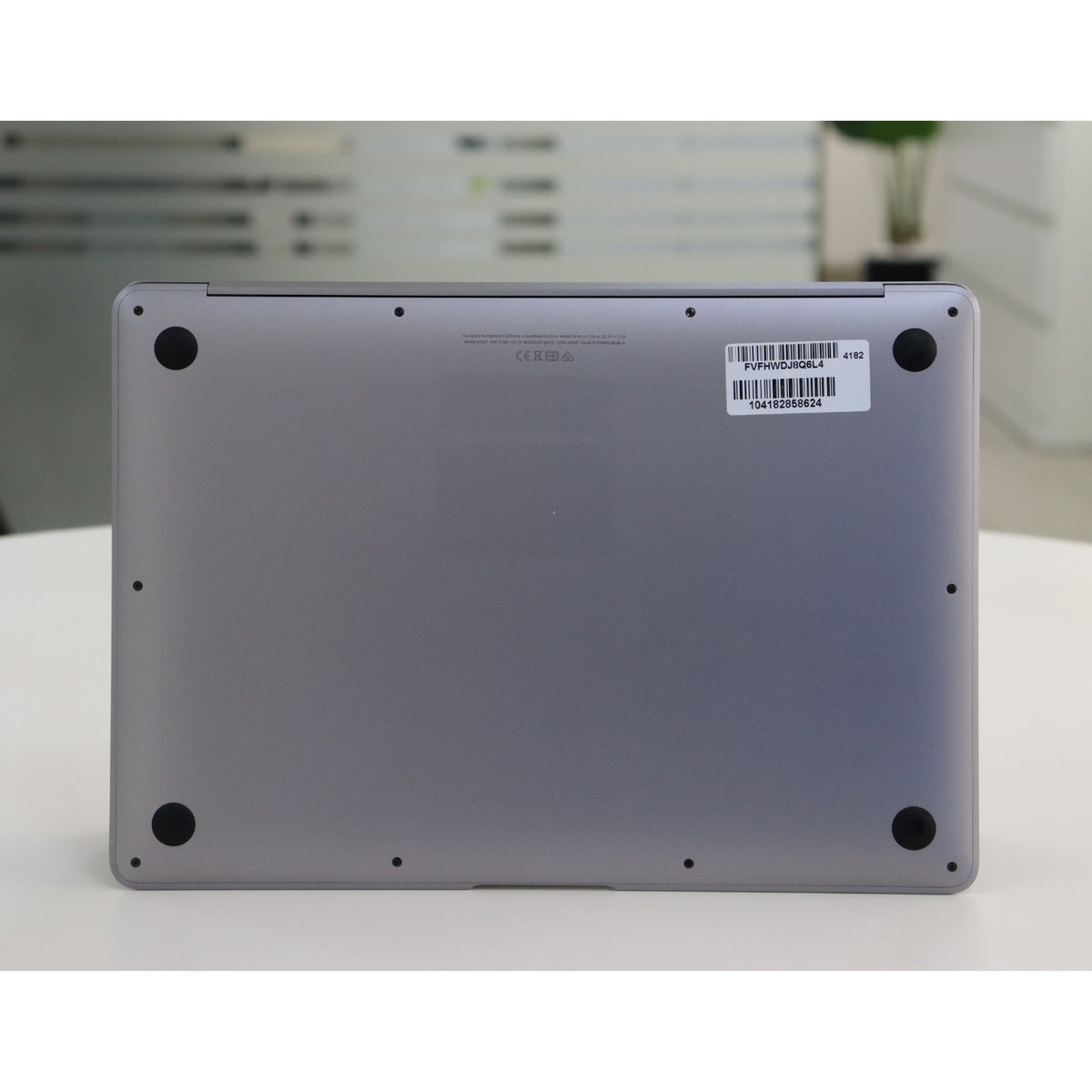 Apple MacBook Air A2337(2020): M1, 8GB RAM, 256GB SSD, SN:58624