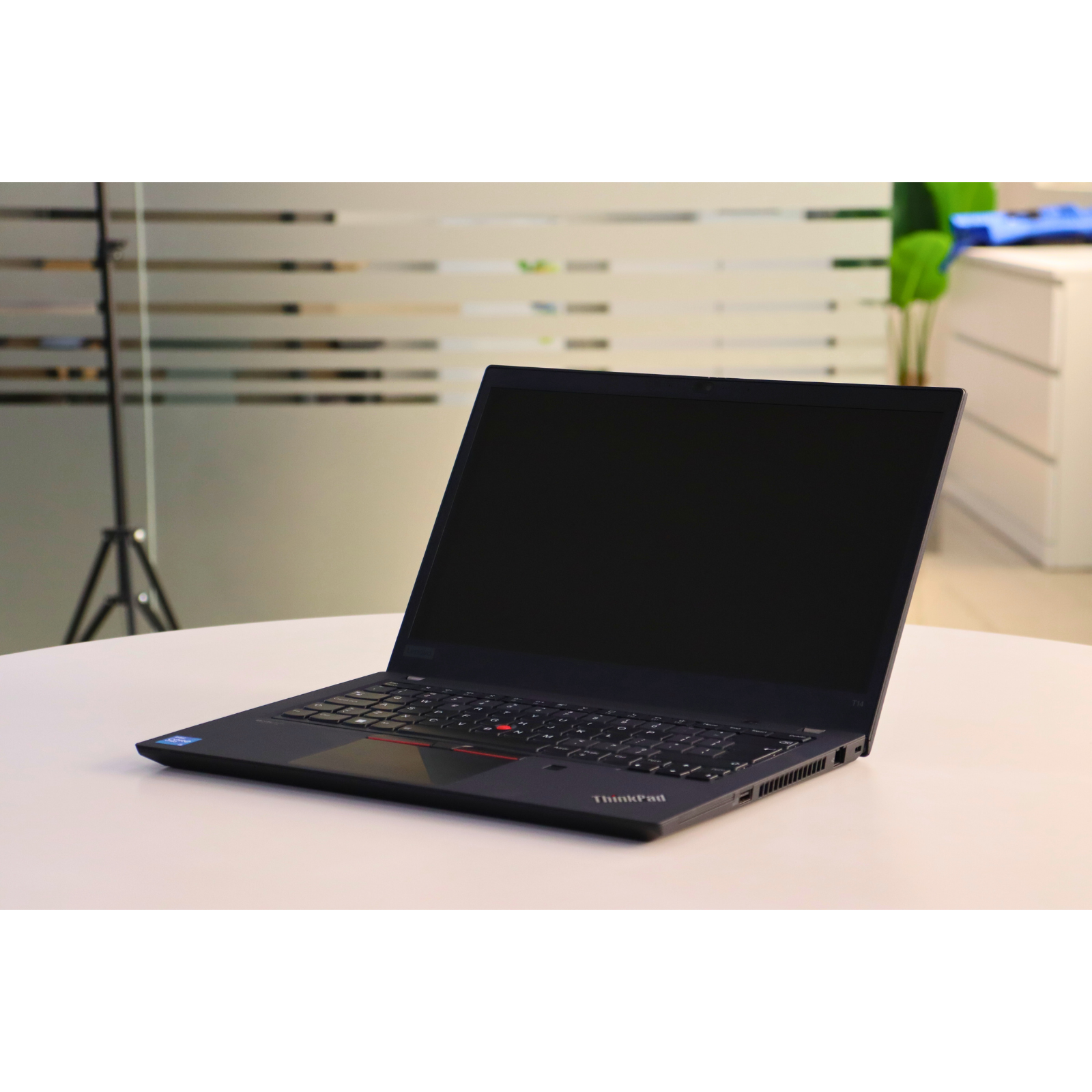 LENOVO THINKPAD T14 GEN 2: 11th Gen i5, 16GB RAM, 256GB SSD, SN:00171