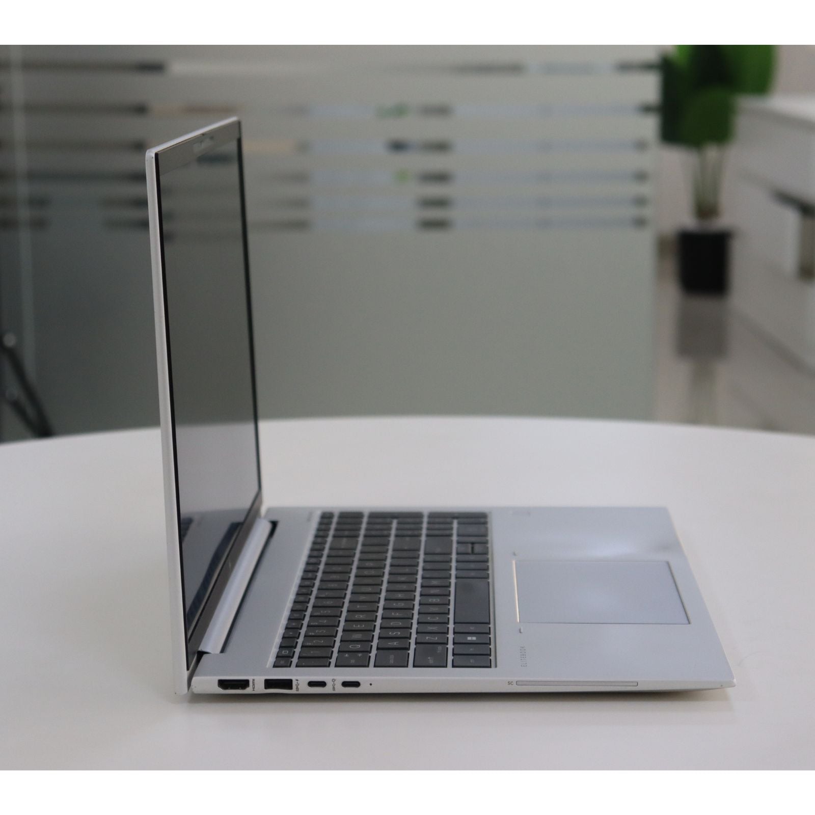 HP ELITEBOOK 865 G9: AMD RYZEN 7, 16GB RAM, 512GB SSD, SN:21405