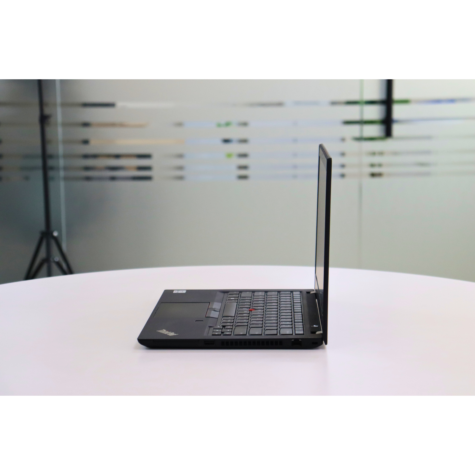 LENOVO THINKPAD T14 GEN 1: 10th Gen i5, 8GB RAM, 256GB SSD, SN:61358