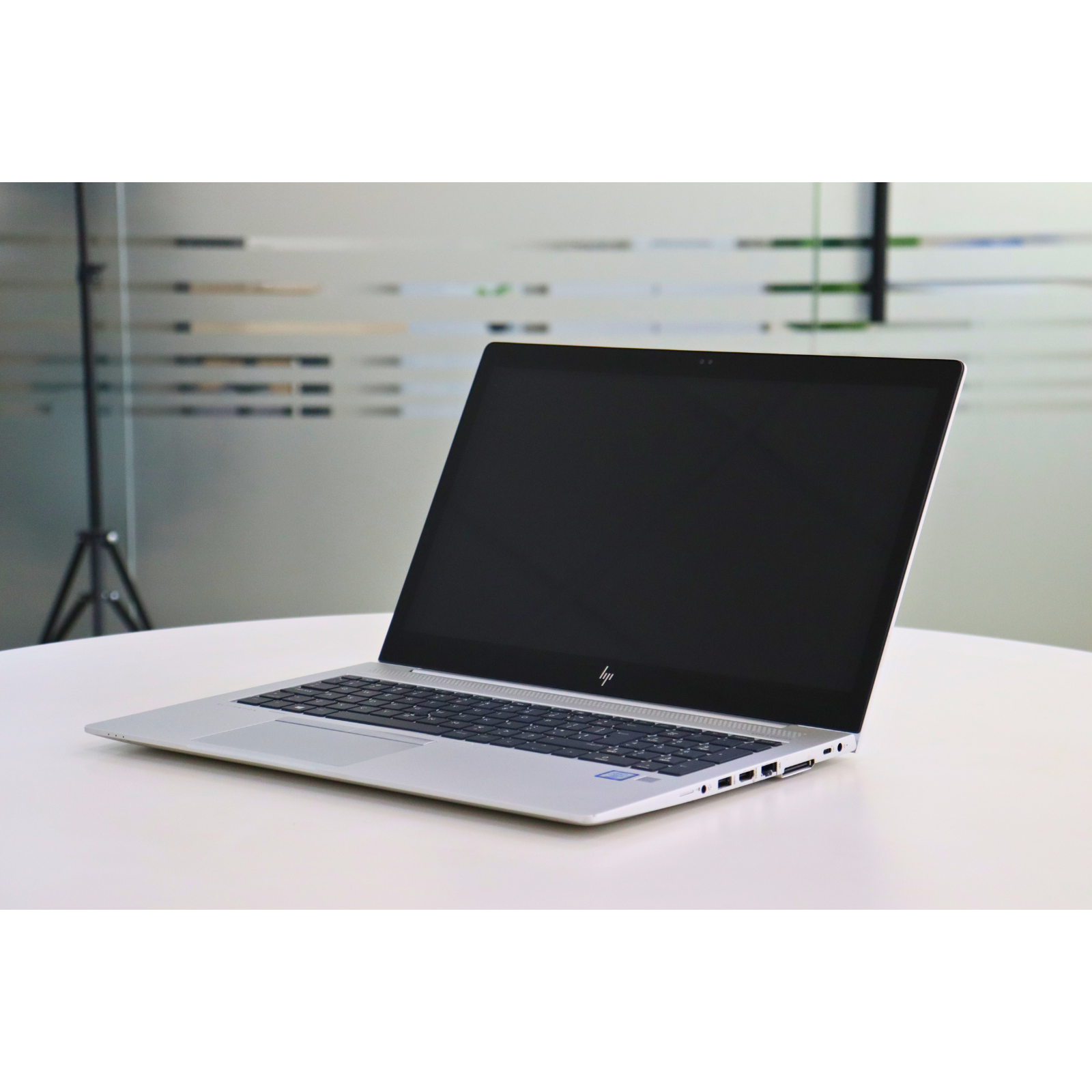 HP ELITEBOOK 850 G5: 8th Gen i5, 8GB RAM, 256GB SSD, SN:00048