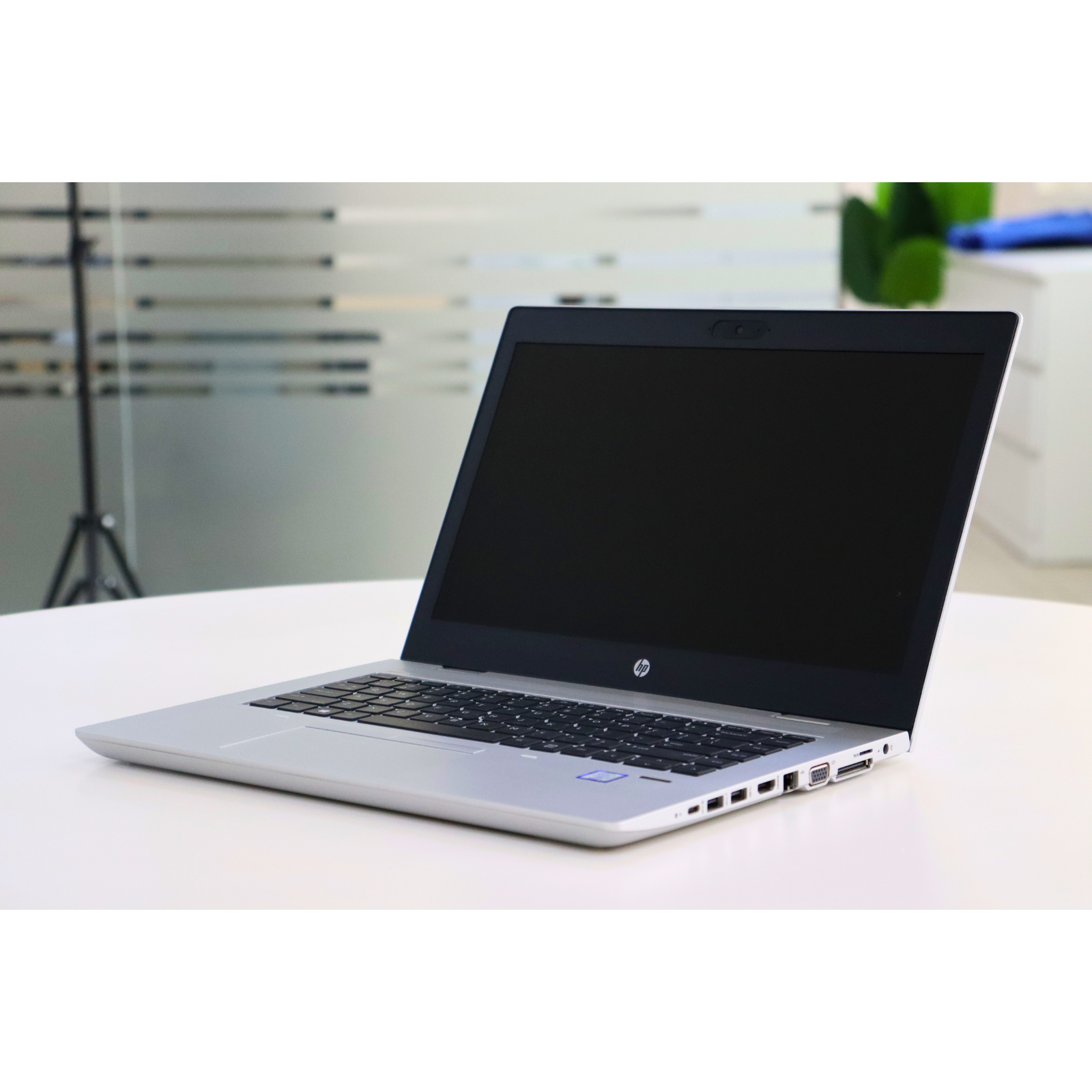 HP PROBOOK 640 G4: 8th Gen i5, 16GB RAM, 256GB SSD, SN:922013