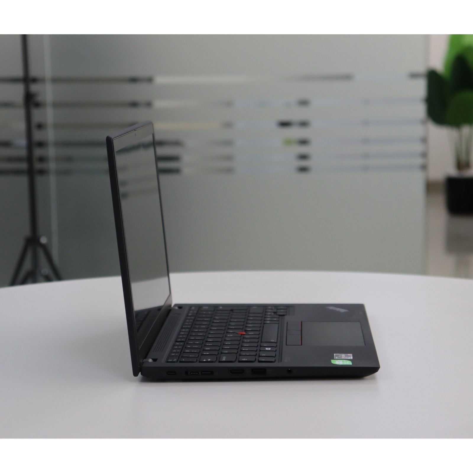 LENOVO THINKPAD X13 GEN 2: AMD RYZEN 5, 16GB RAM, 256GB SSD, SN:00660