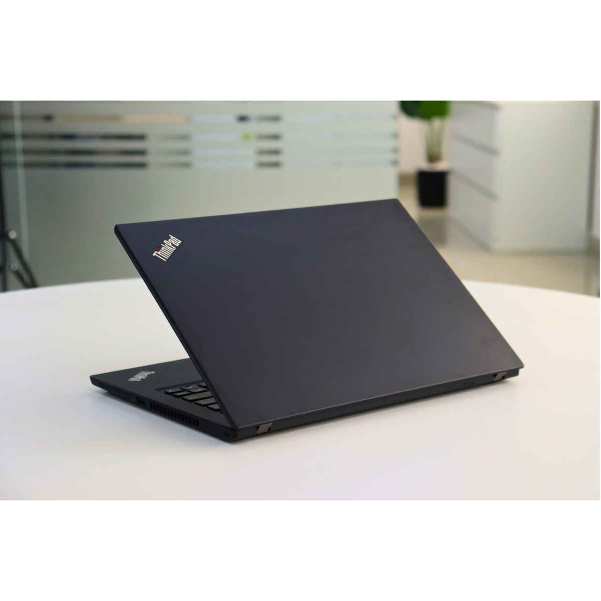 LENOVO THINKPAD T14 GEN 2: 11th Gen i7, 16GB RAM, 512GB SSD, SN:20190