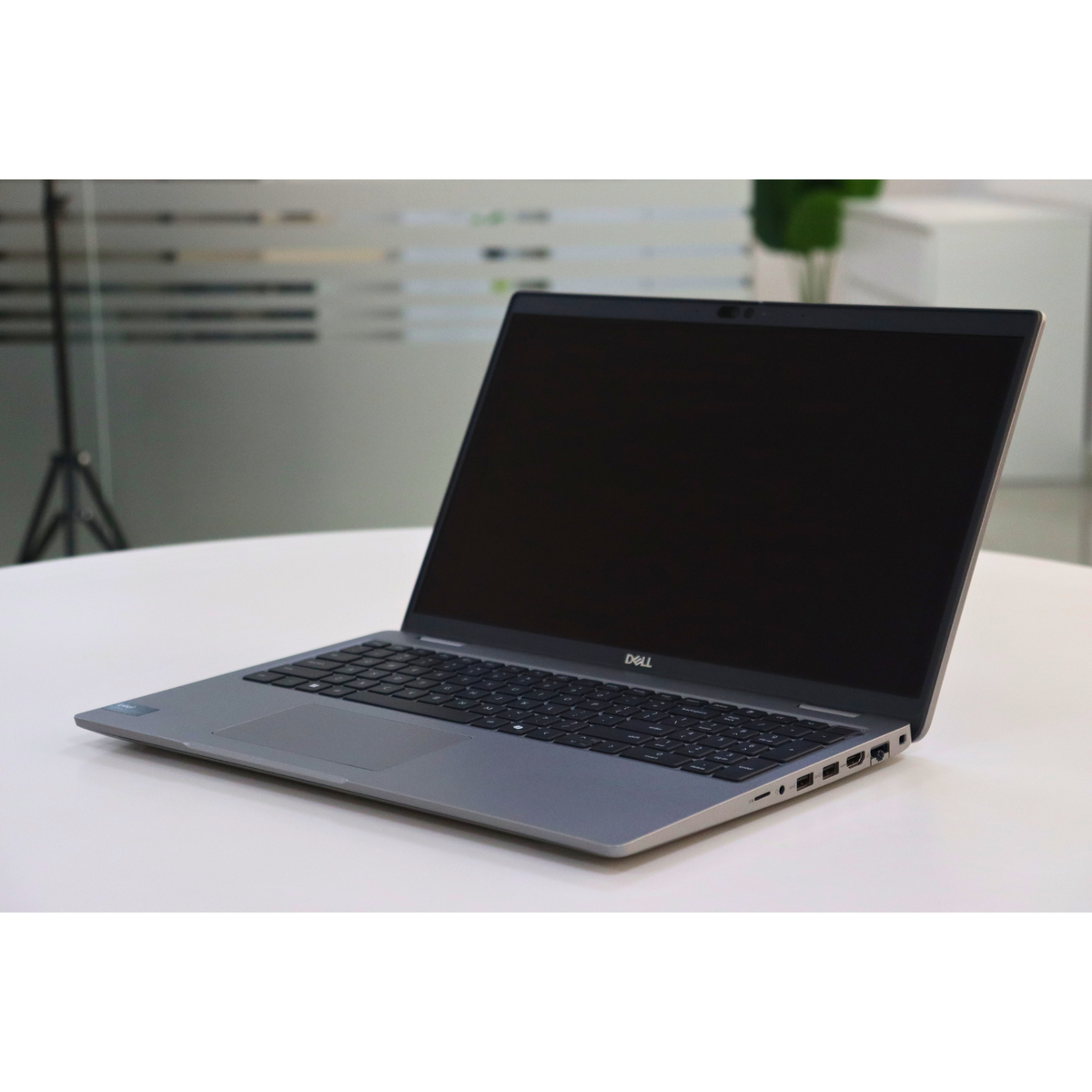 Dell LATITUDE 5550: Ultra 5, 32GB RAM, 256GB SSD, SN:41182
