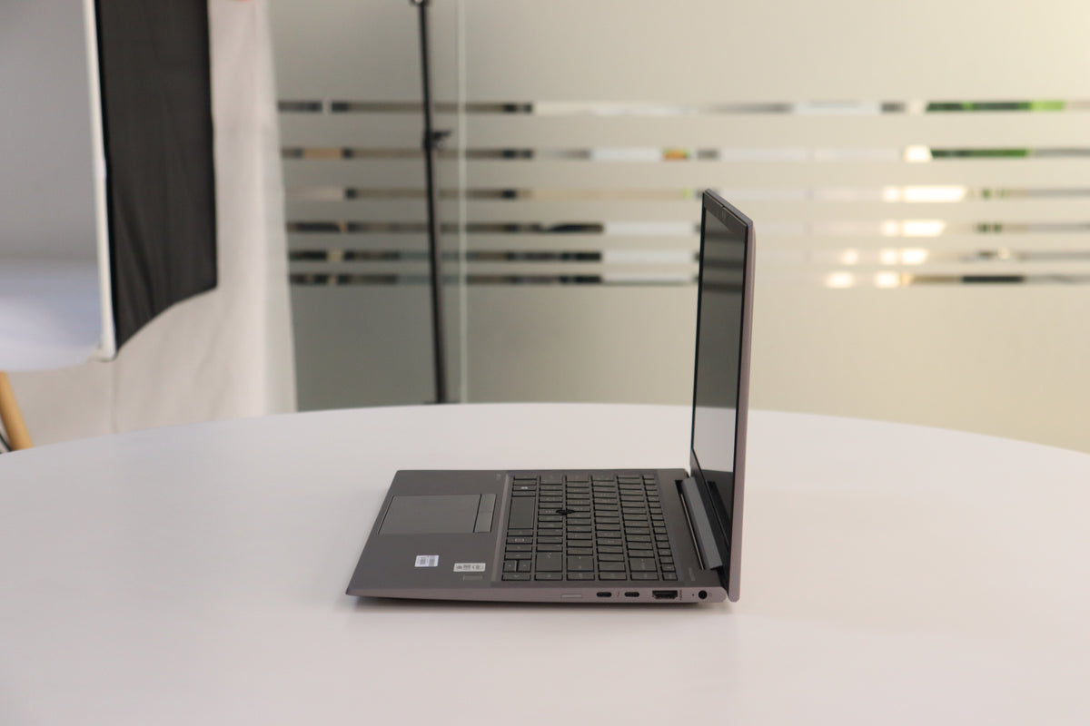 HP ZBOOK FIREFLY 14 G7: 10th Gen i7, 16GB RAM, 256GB SSD, SN:78982