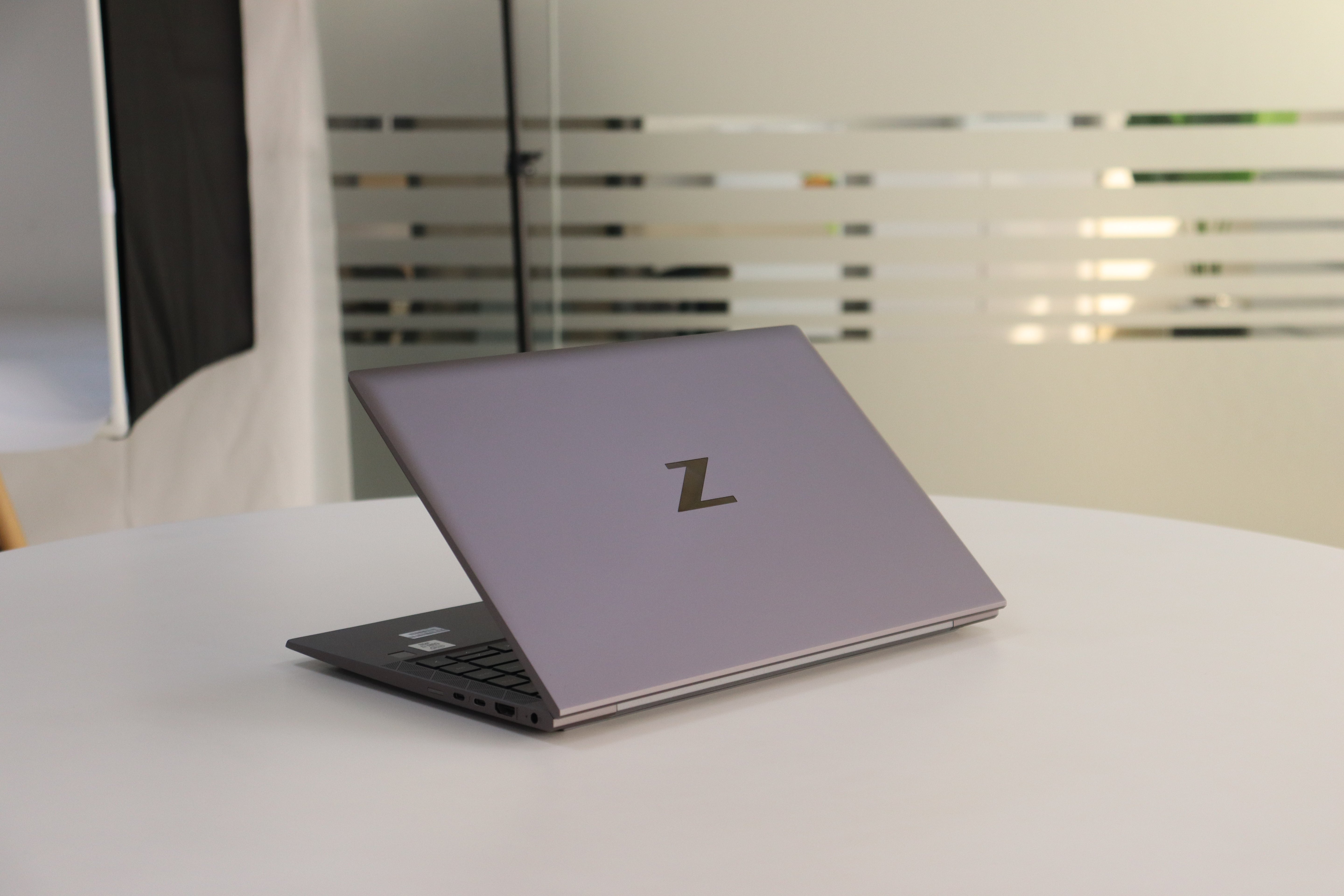 HP ZBOOK FIREFLY 14 G7: 10th Gen i7, 16GB RAM, 256GB SSD, SN:78982