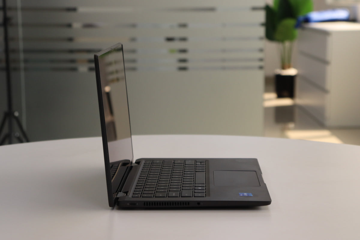 Dell LATITUDE 7420 SN:22710 left side view