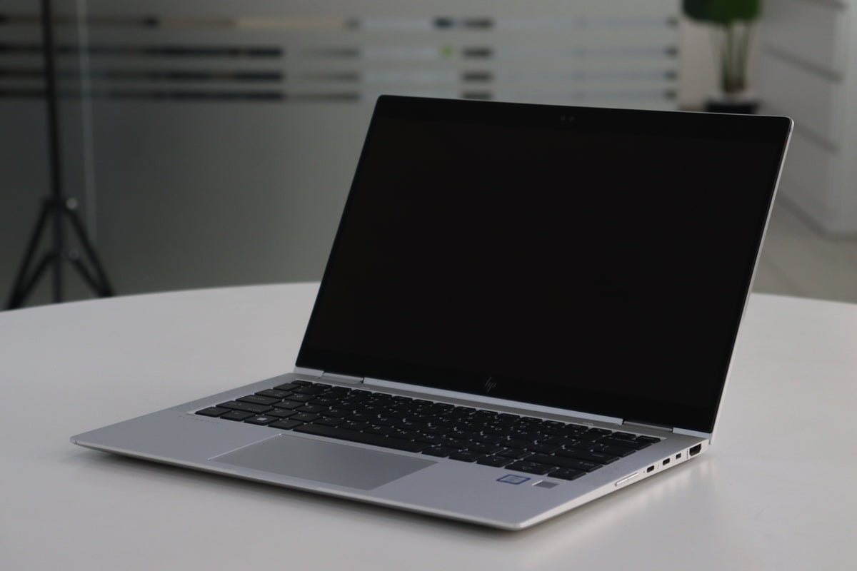 HP ELITEBOOK X360 1030 G3 SN:21407 right front angle