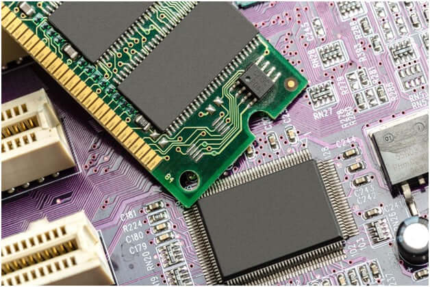 Key Factors to Consider in a Used Laptop