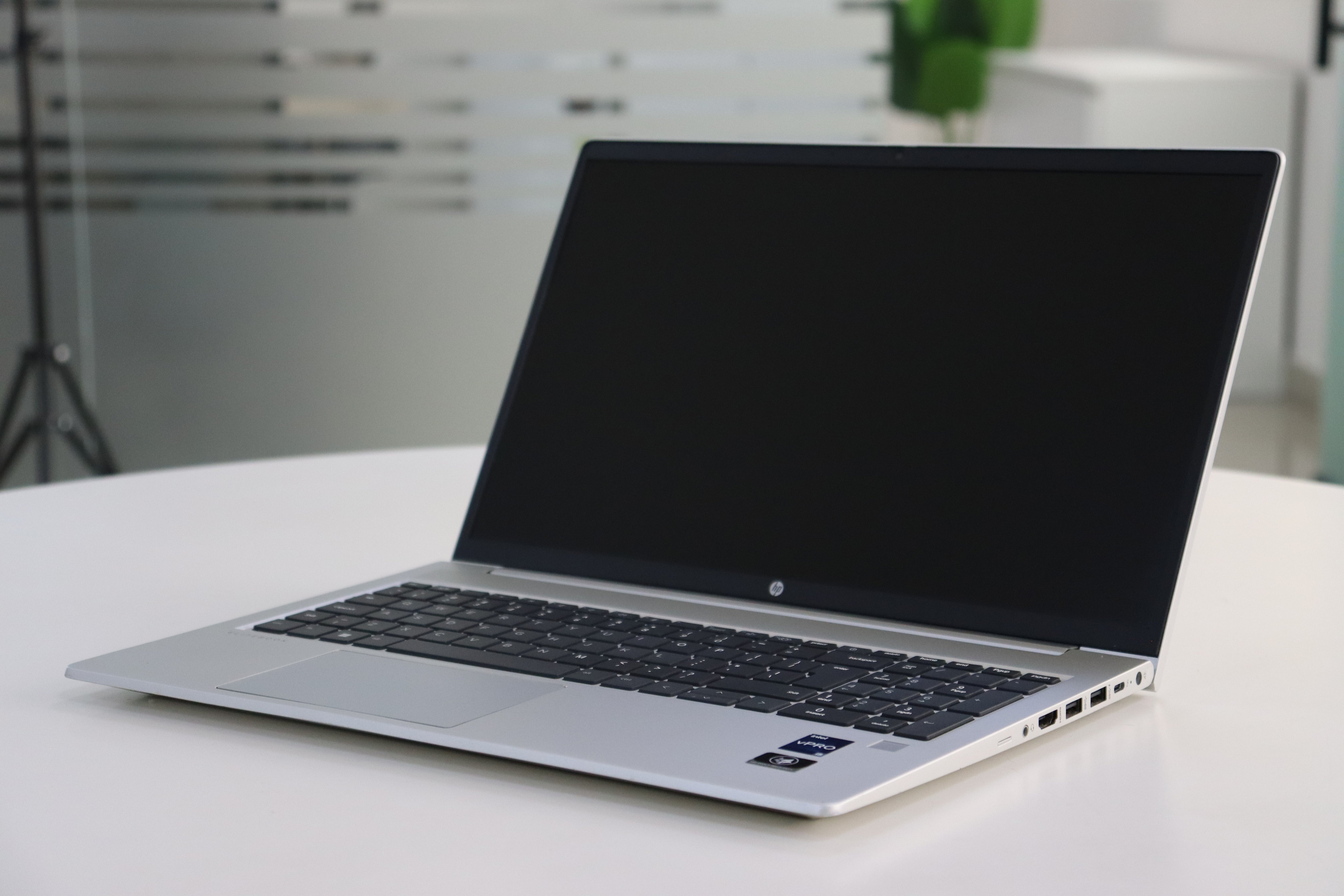 HP ELITEBOOK 650 G9: 12th Gen i5, 32 GB RAM, 512 GB SSD, SN:98533