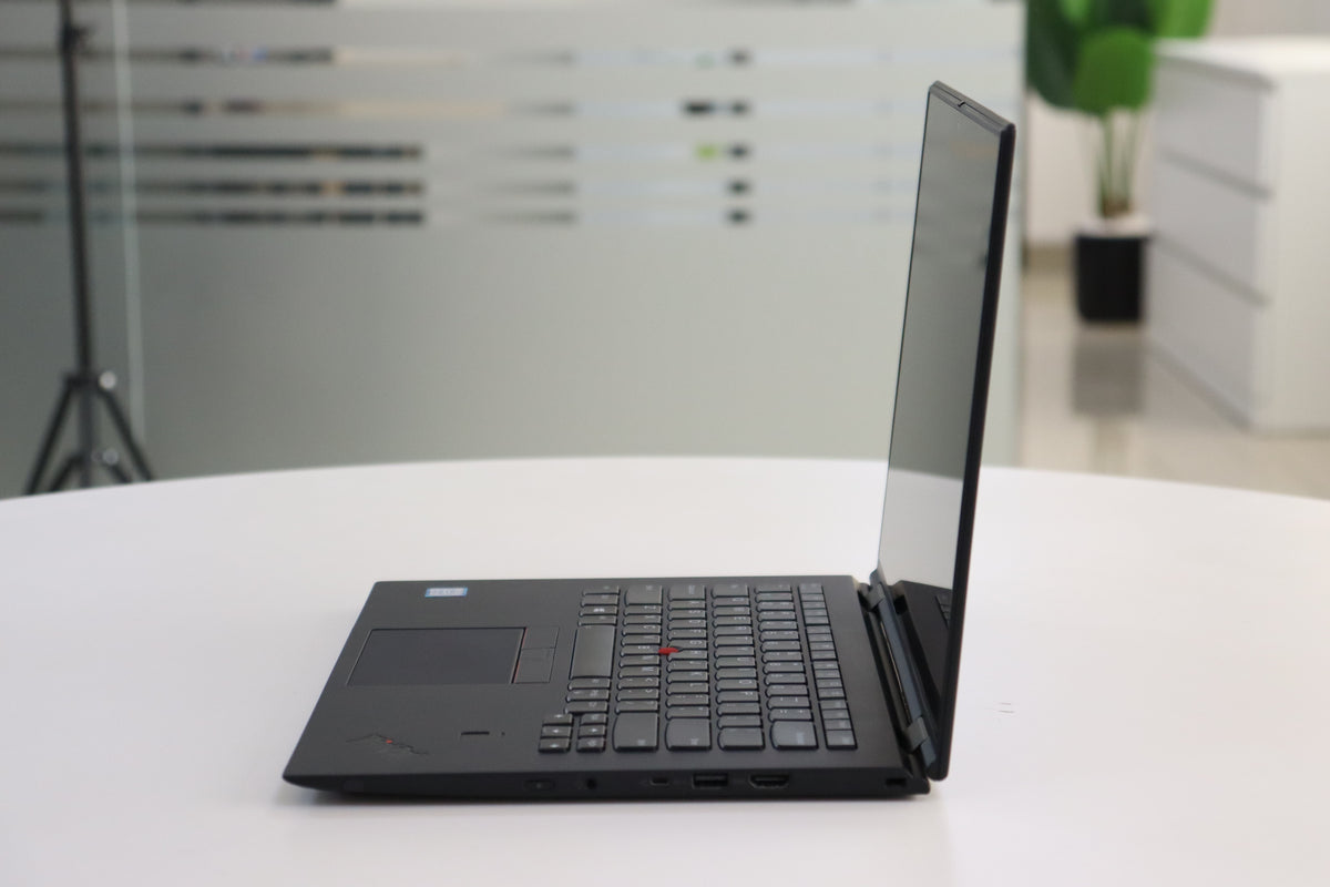 LENOVO THINKPAD X1 YOGA 3RD SN:37434 product photo 3