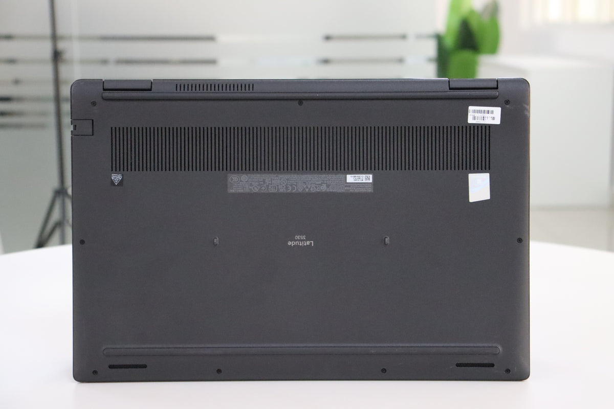 DELL LATITUDE 3530: 12th Gen i5, 8 GB RAM, 256 GB SSD, SN:53910 product photo 7