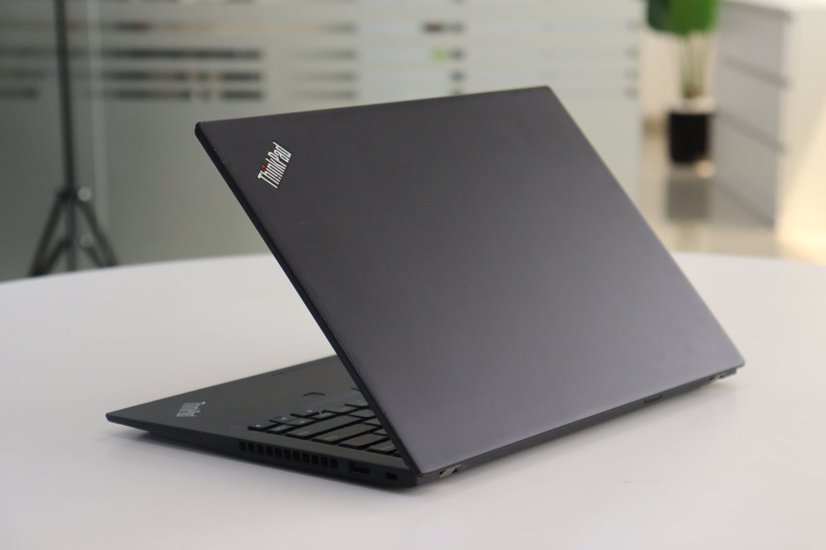 Lenovo ThinkPad T490s SN:61199 product photo 6