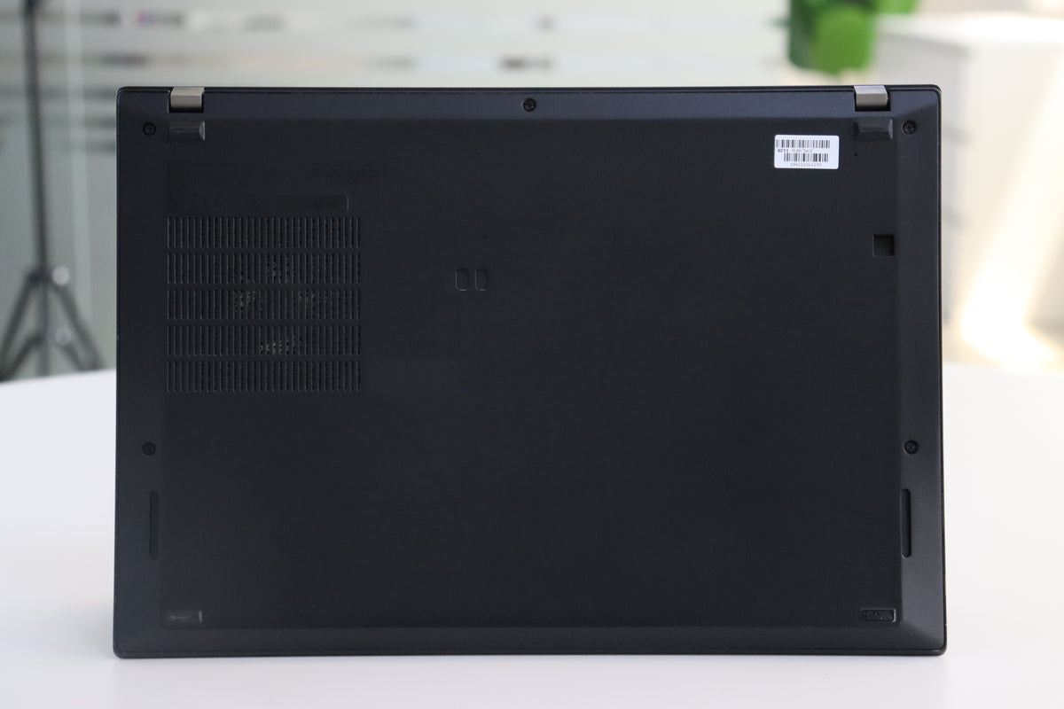 Lenovo ThinkPad T490s SN:61199 product photo 7