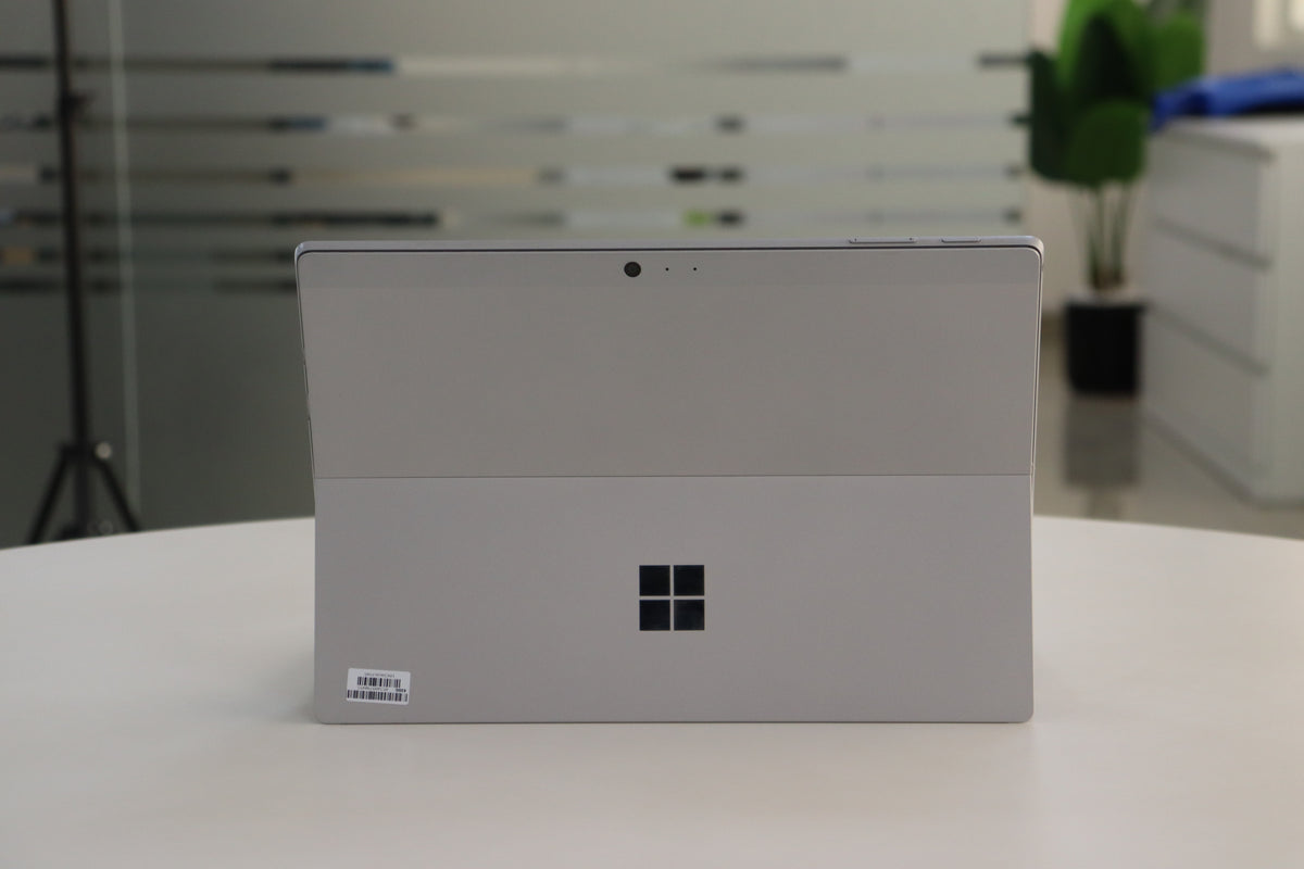MICROSOFT SURFACE PRO 5 SN:69945 rear view