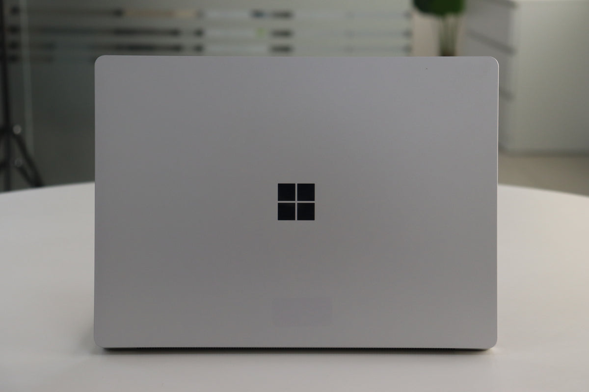 MICROSOFT SURFACE LAPTOP 3 SN:76462 rear view
