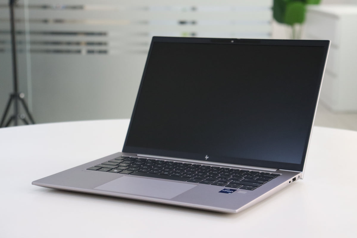 HP ZBook Firefly G10 SN:73496 product photo 2