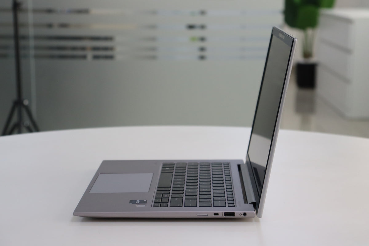 HP ZBook Firefly G10 SN:73496 product photo 3