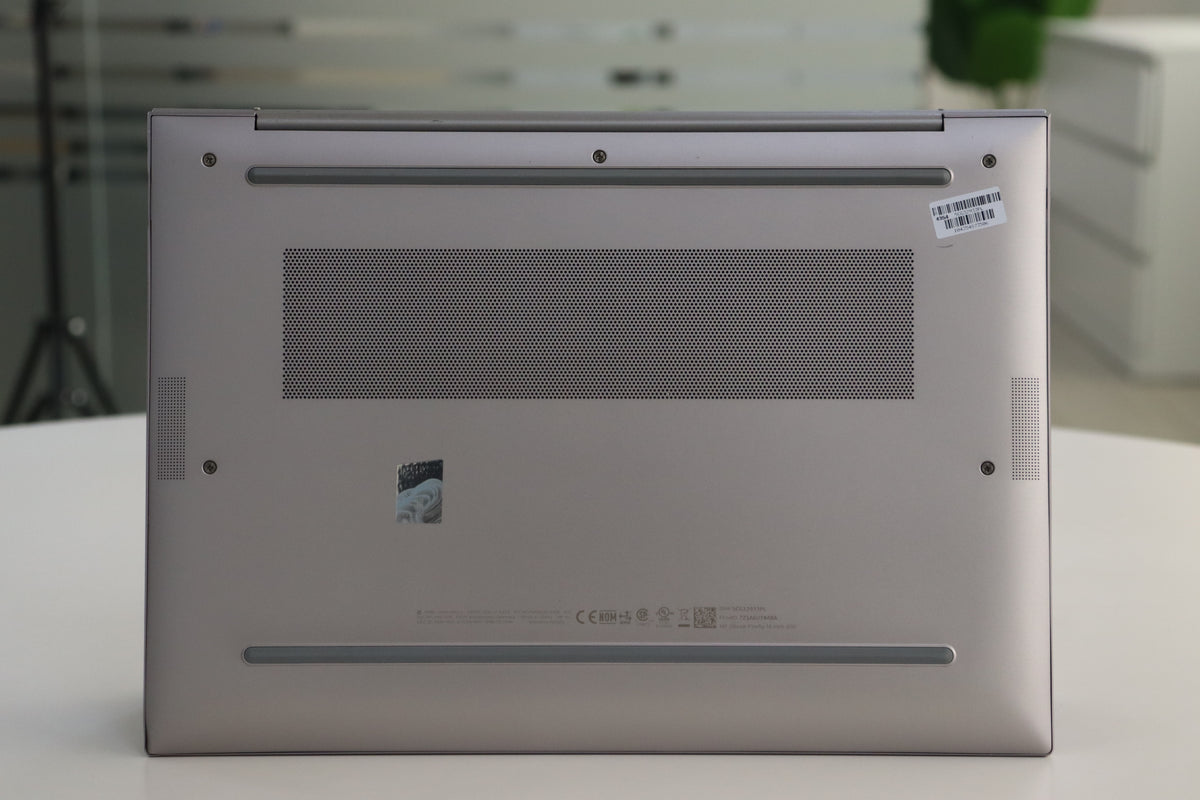 HP ZBook Firefly G10 SN:73506 product photo 7